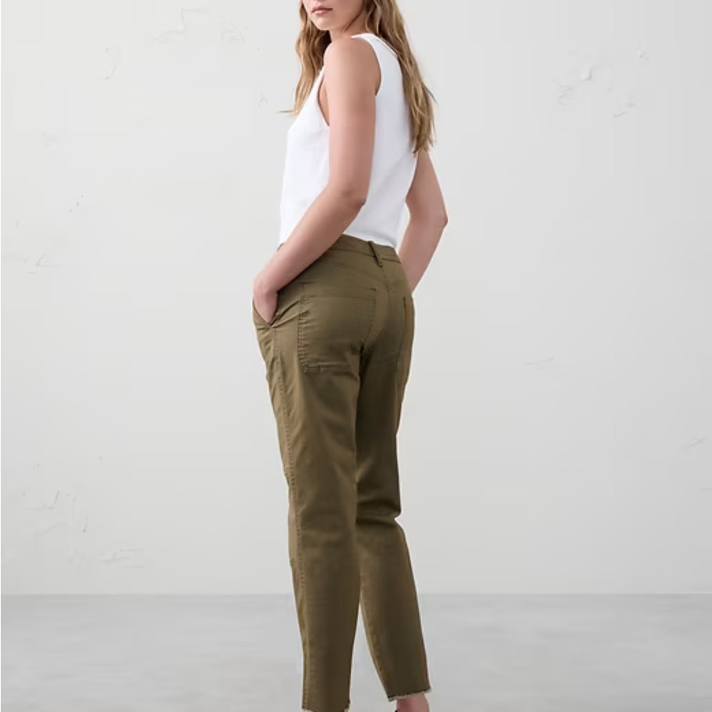 NWOT Banana Republic Slim Mid Rise Pull-On Chino - Picture 2 of 11